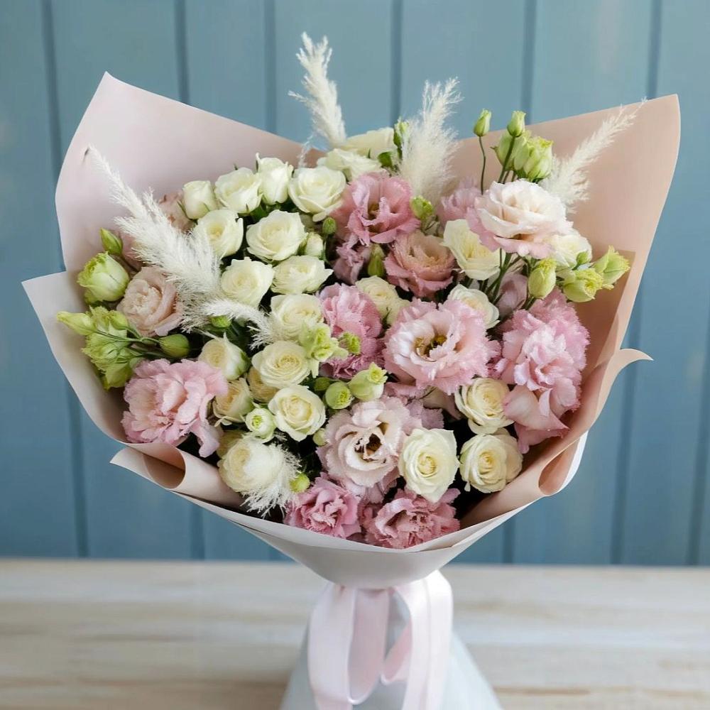 Букет цветов из: Альстромерии и Розы в Разметелево