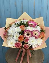 Букет цветов из:  Розы, Герберы и Хризантемы в Разметелево