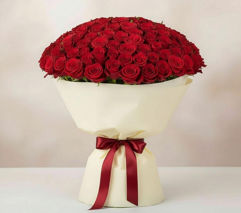 Букет 101 Красная роза Милано в Разметелево
