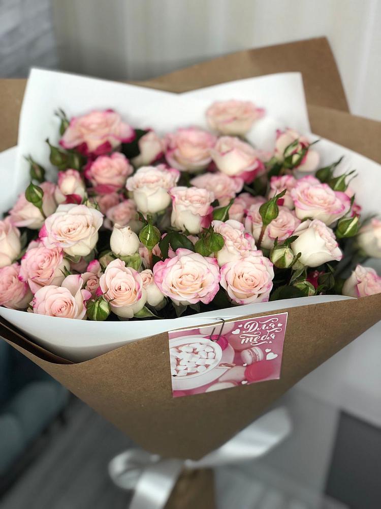 Букет цветов из: Розы в Разметелево