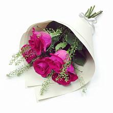 Букет цветов из:  Розы в Разметелево