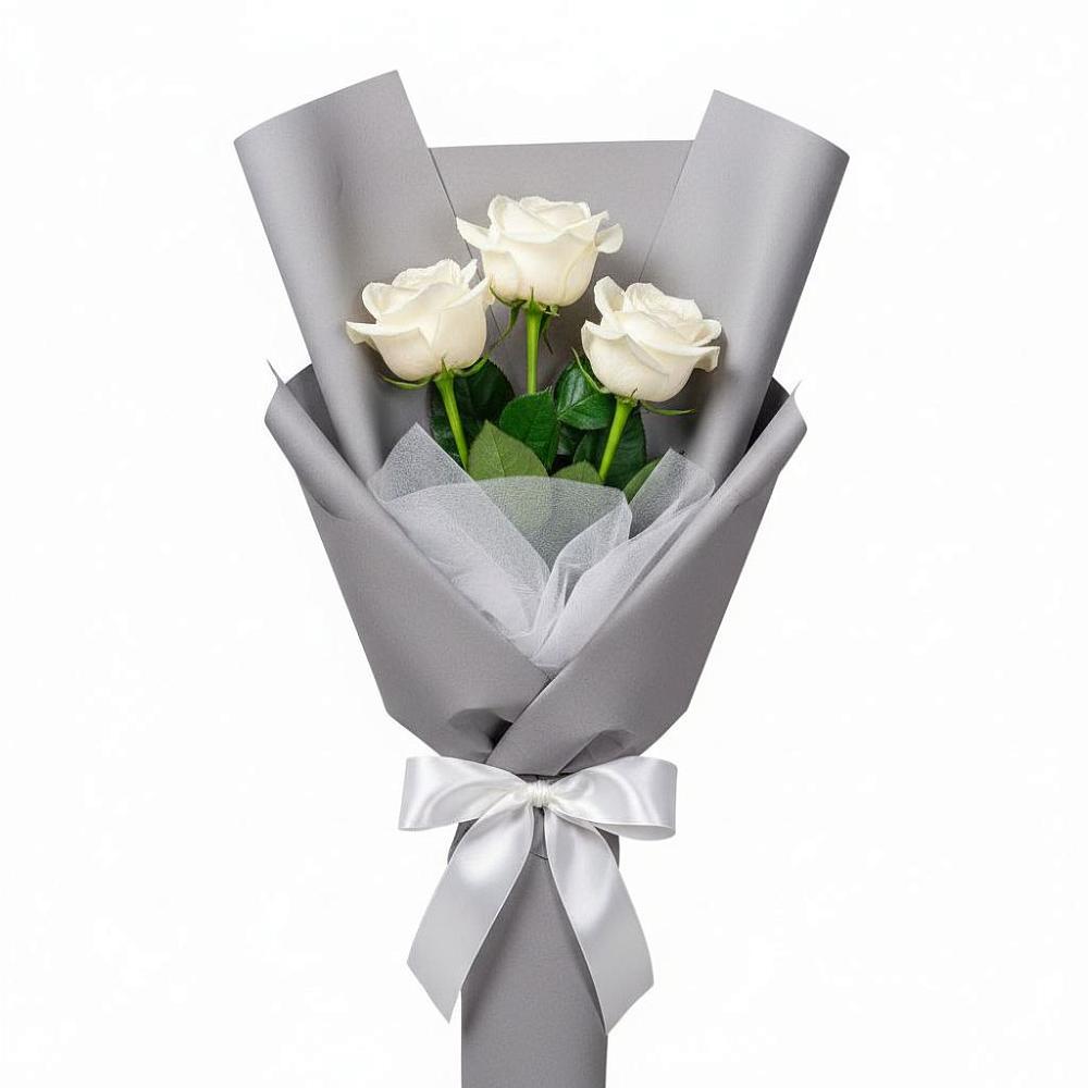 Букет 3 белые розы в Разметелево