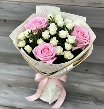 Букет цветов из:  Розы в Разметелево