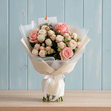 Букет цветов из:  Розы в Разметелево