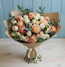 Букет цветов из:  Альстромерии и Розы #REPLACE_PRED# Разметелево